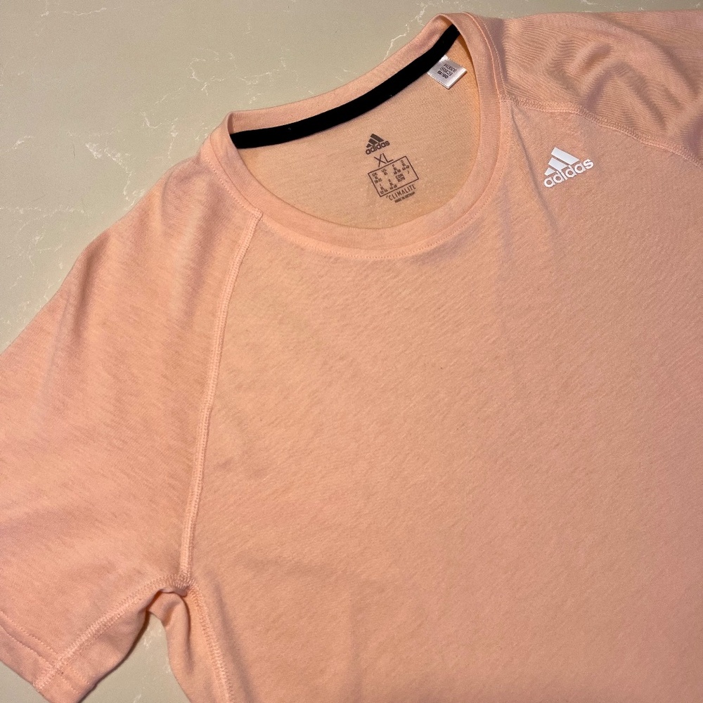 Adidas Women’s Climalite Peach Workout Tee – Size XL